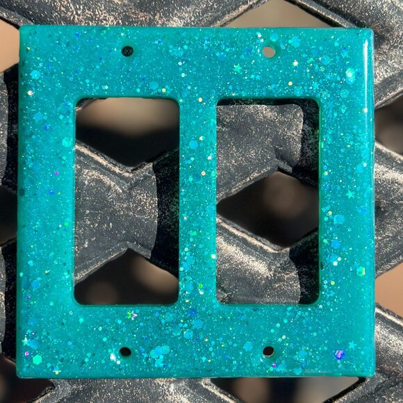 Teal Handmade Epoxy Resin Switch Plate / Outlet Cover - Picture 2 of 4